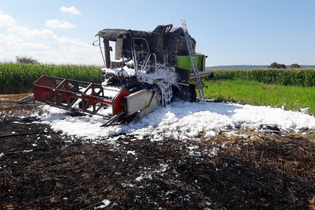 2018 07 19 Mähdrescherbrand4