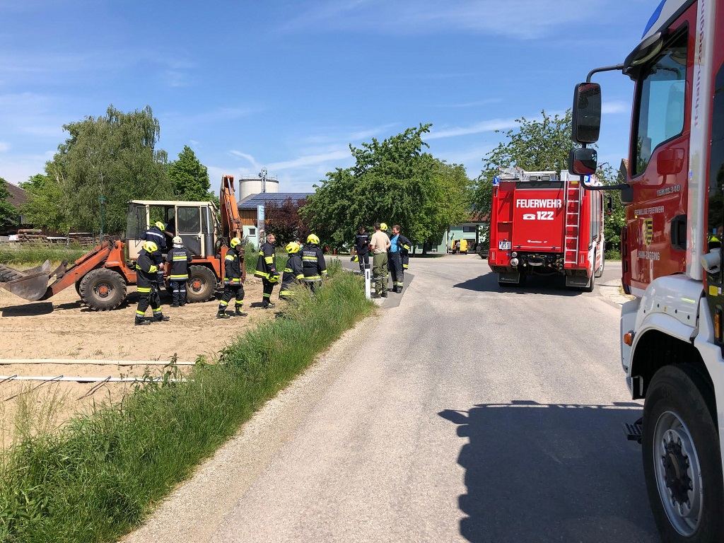 Fahrzeugbrand in Fugging
