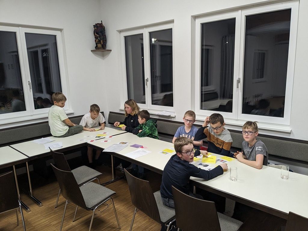 FJ-Ausbildung für Wissenstest