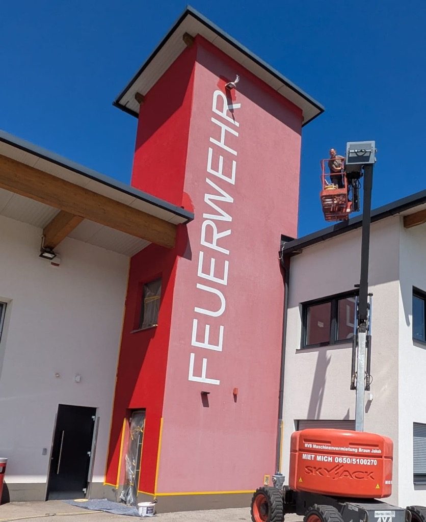 Schlauchturm erstrahlt in neuem Glanze